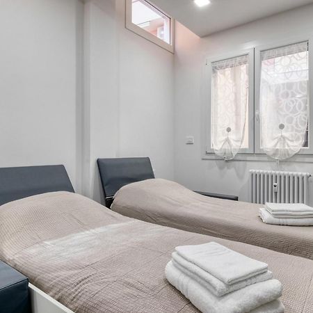 בולוניה Guest House Ugo Lenzi מראה חיצוני תמונה